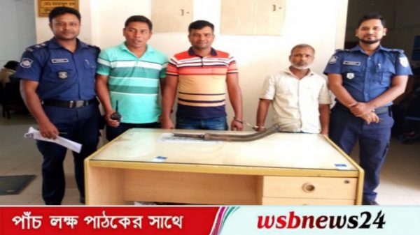গঙ্গাচড়ায় উপজেলা পরিষদের সাবেক চেয়ারম্যানের ওপর হামলাকারী খোকন গ্রেফতার
