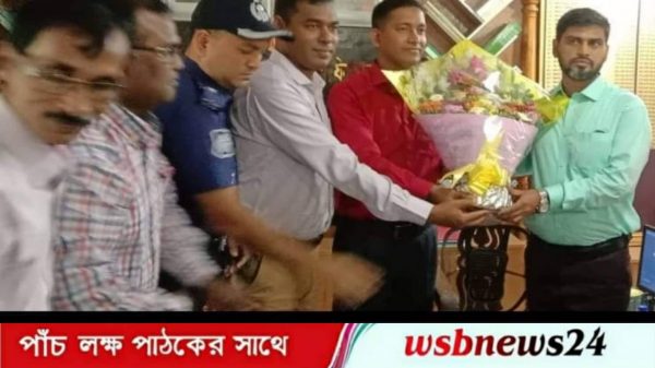 নির্বাহী অফিসার হিসেবে যোগদান করলেন তারেক হাওলাদার