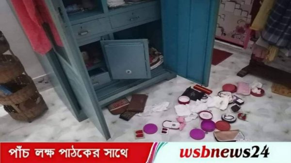 সেনা সদস্যের বাড়িতে চুরির অভিযোগ