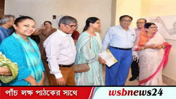 চারুকলা ইনস্টিটিউটে ‘ডানা’ শীর্ষক প্রদর্শনী শুরু