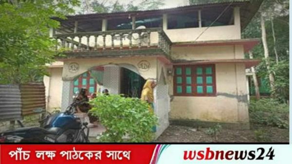দুর্ধর্ষ ডাকাতির অভিযোগ