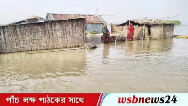 পানি কমলেও কমেনি দুর্ভোগ